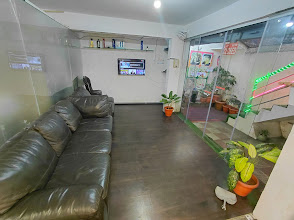 Salon Vibe
