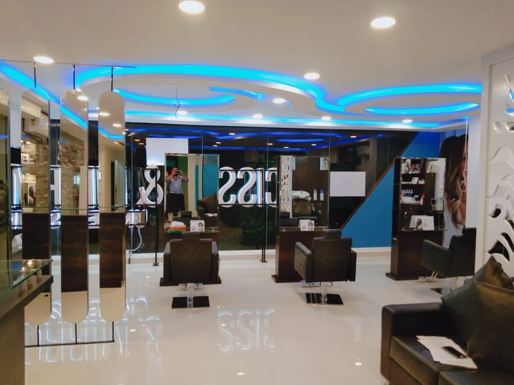 Salon interior